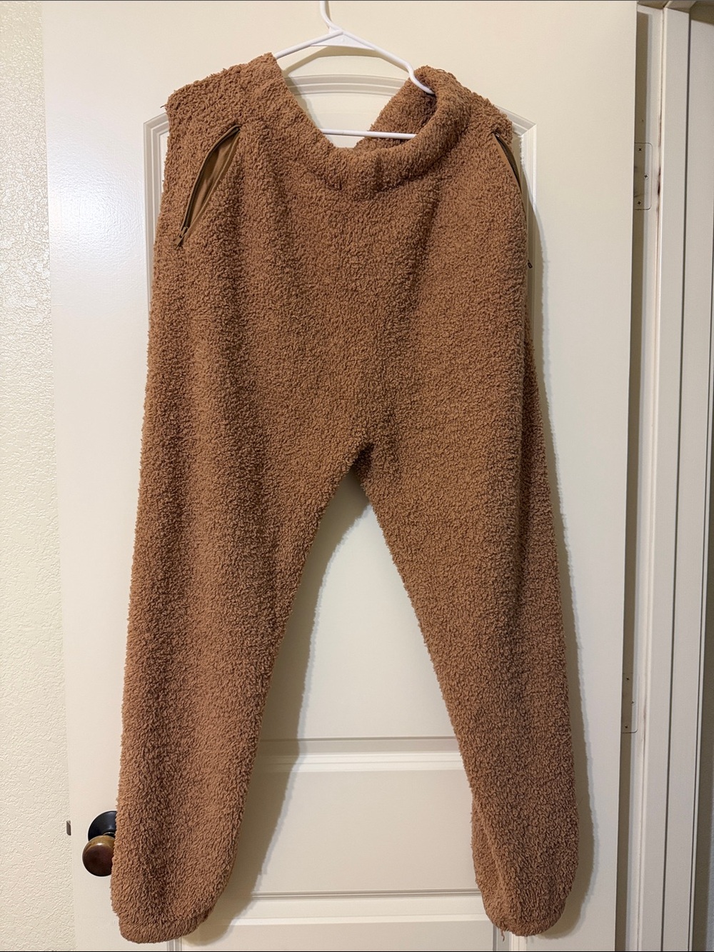 Skims Cozy Sherpa Pants - Brown